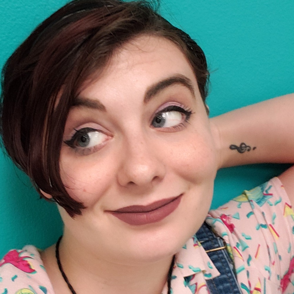 Meet your Posher, Ashly